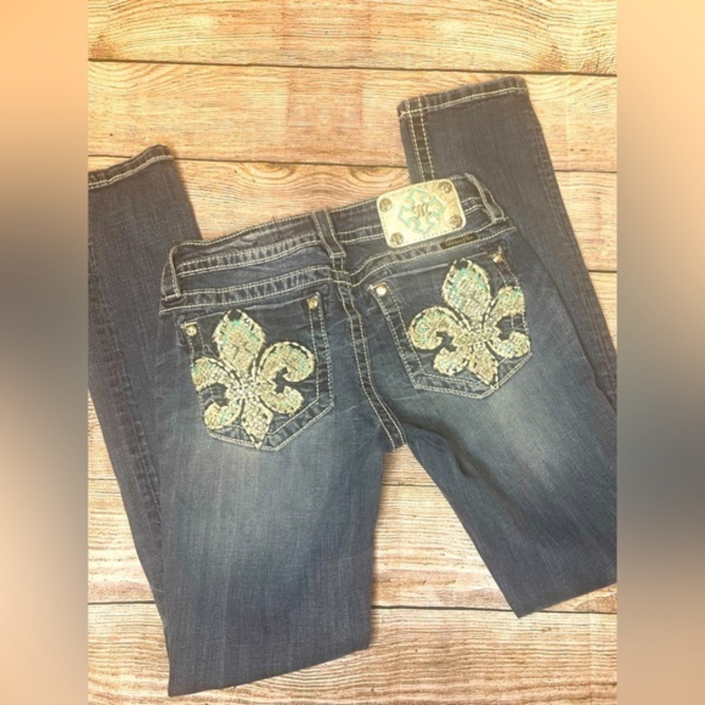 Miss Me Signature Straight Jeans Size 27